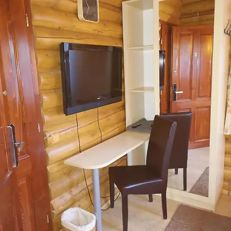 Medora Park - Bagolyvár Rönkház 3*